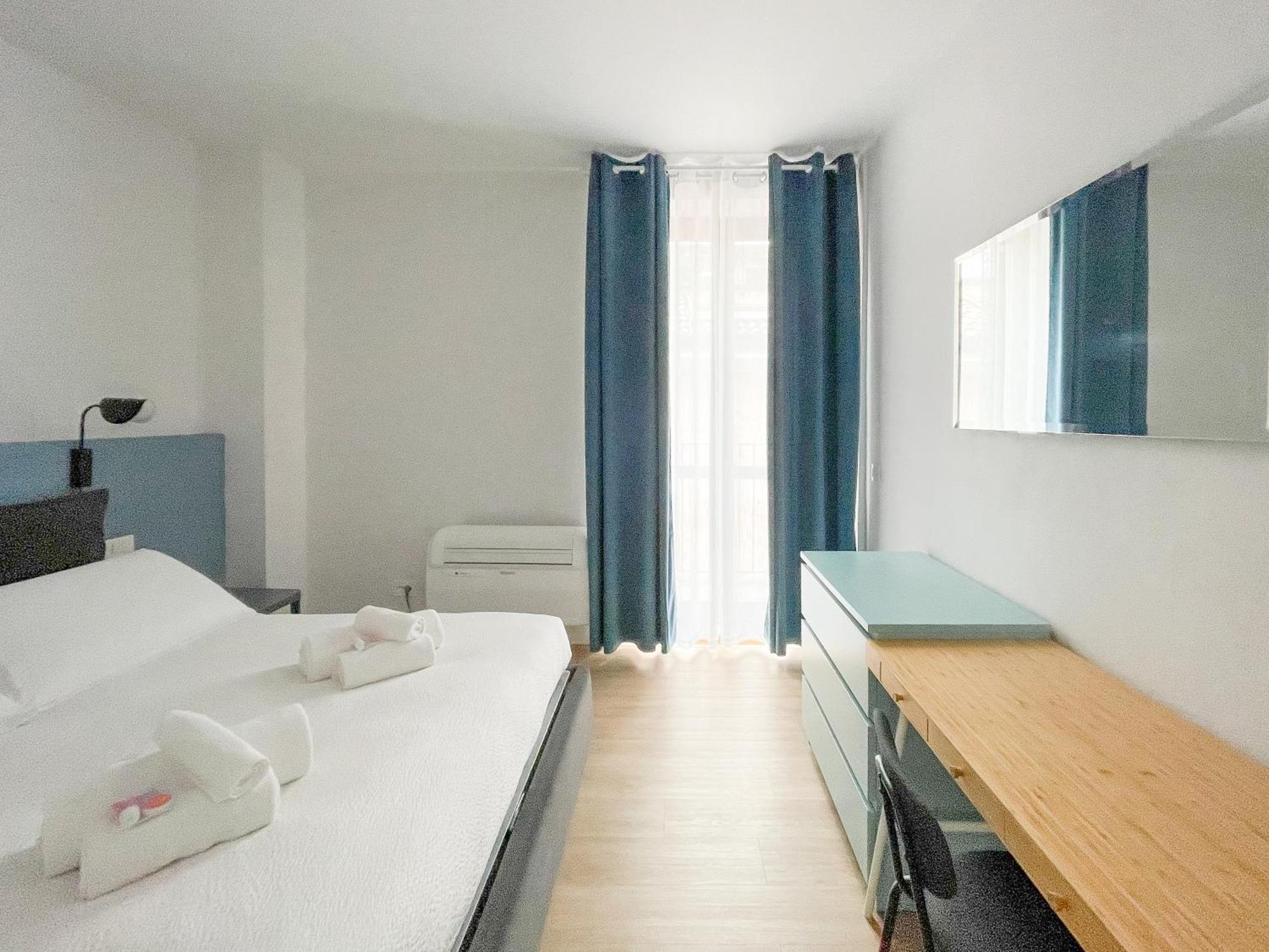 Colonne77 - Design Milano